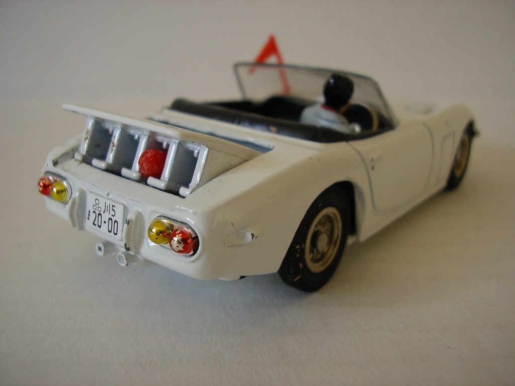 james bond toyota 2000gt corgi